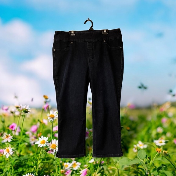 Chico’s Perfect Stretch Soft Jegging Capri Jeans - Picture 14 of 14